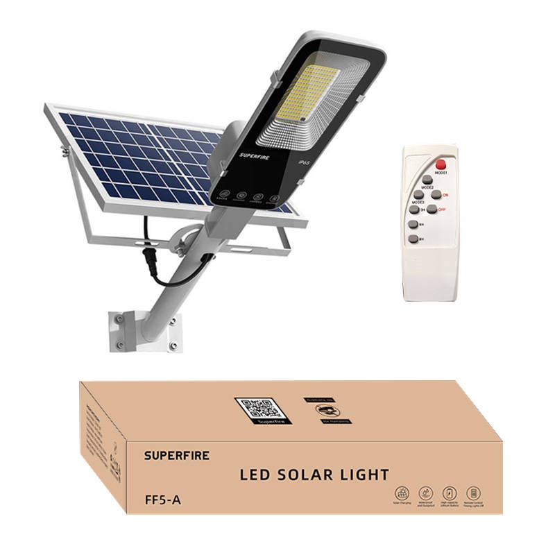 Solarna lampa Superfire FF5-A, 63W, 500lm, 5000mAh