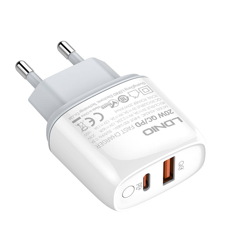 Zidni punjač LDNIO A2424C, USB + USB-C, PD + QC 3.0, 20W (bijeli)