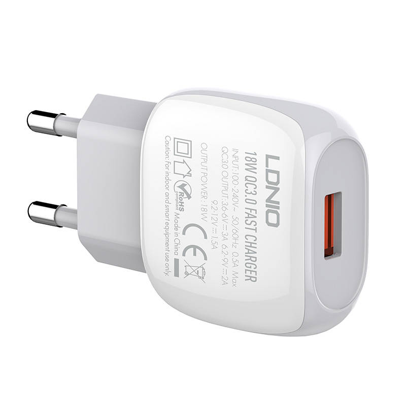 Zidni punjač LDNIO A1306Q 18W + Lightning kabel