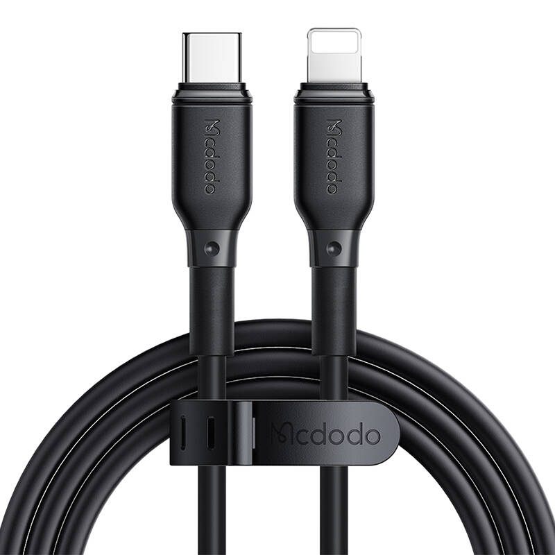 Mcdodo CH-1544 GaN zidni punjač, ​​2x USB-C, 1x USB, 67W + USB-C na USB-C kabel (crni)