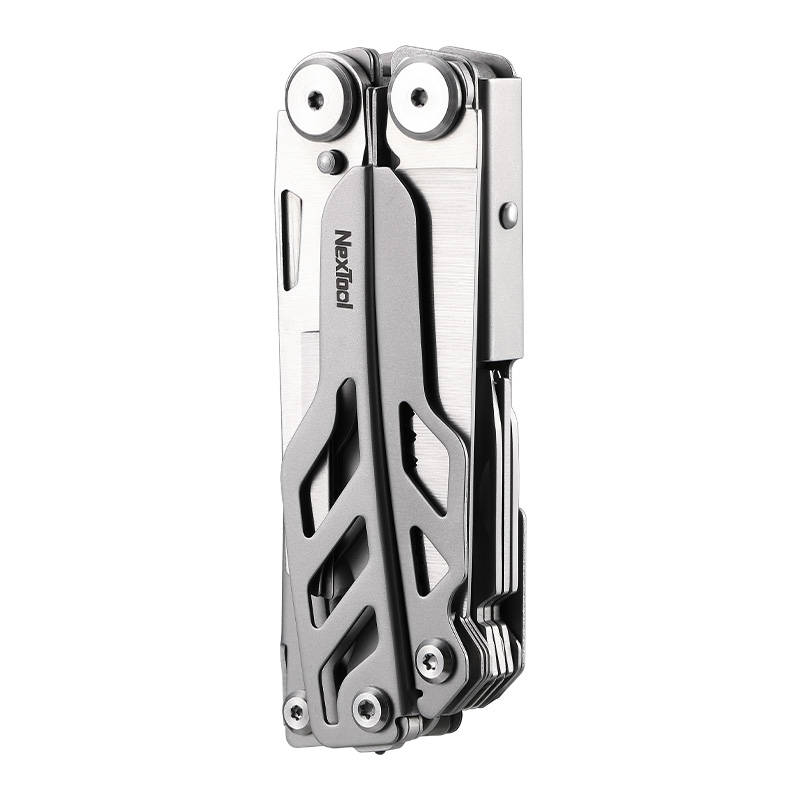 Multitool Nextool Flagship Pro sa zamijenjenom oštricom